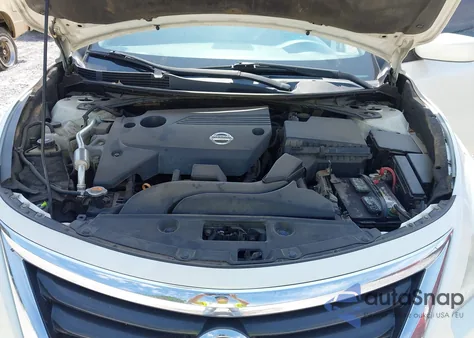 2014 Nissan Altima 2.5 S z USA, uszkodzony, nr VIN 1N4AL3APXEC111207